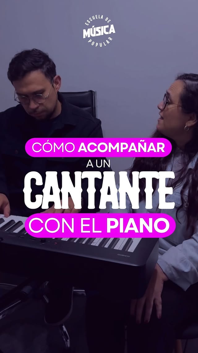 Clase de piano: cómo acompañar a un cantante